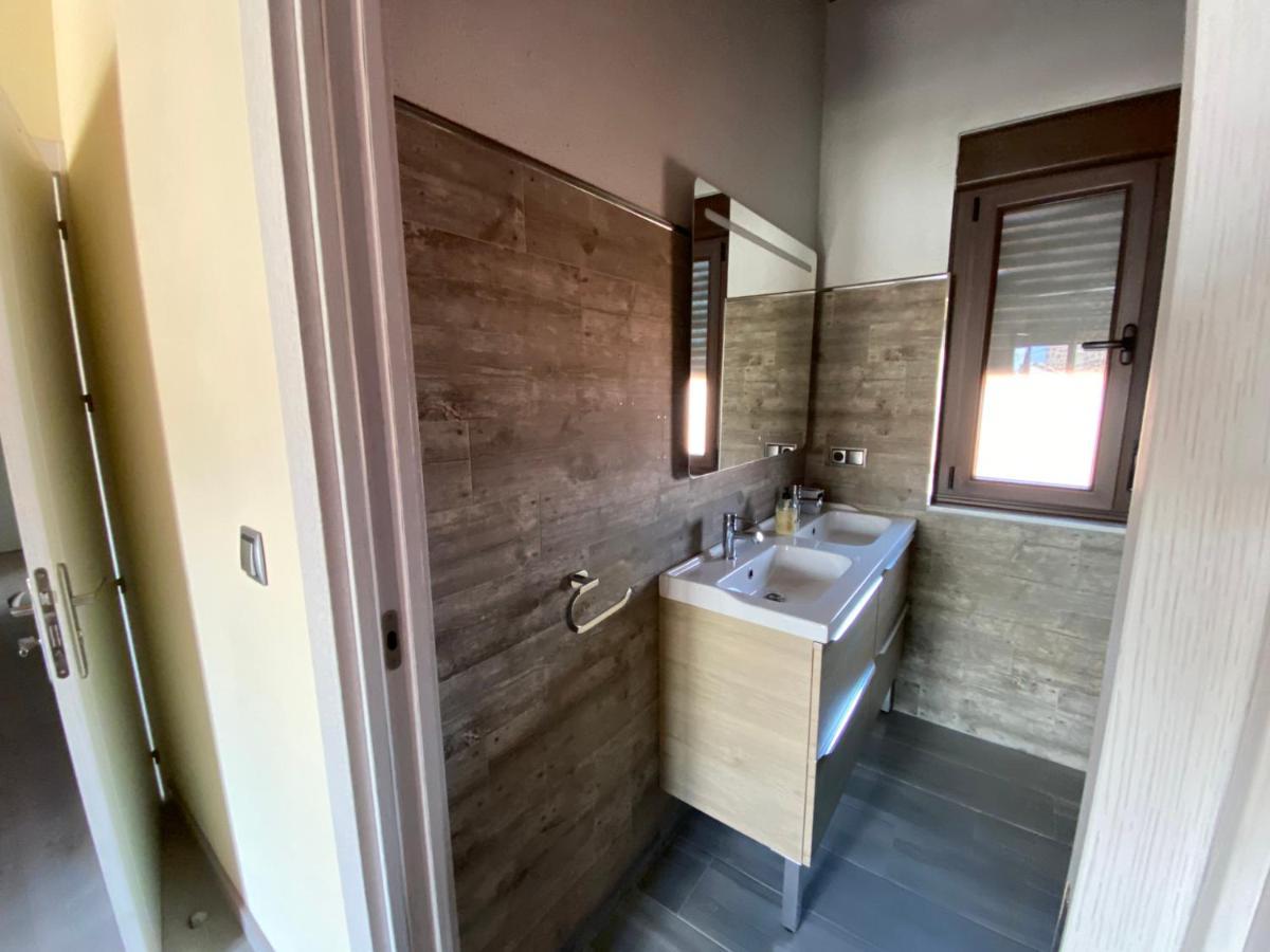 הוילה Murias de Pedredo Casa Amada Con Piscina מראה חיצוני תמונה