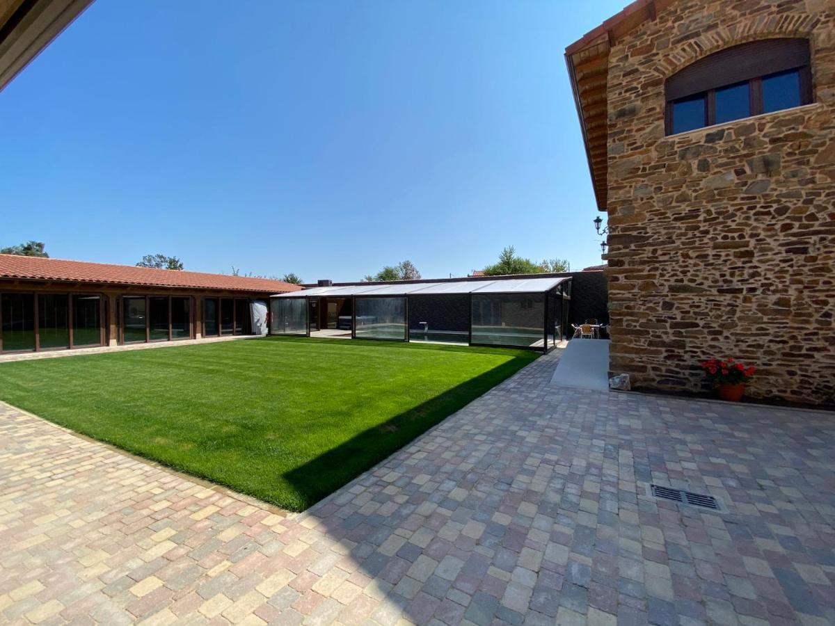הוילה Murias de Pedredo Casa Amada Con Piscina מראה חיצוני תמונה